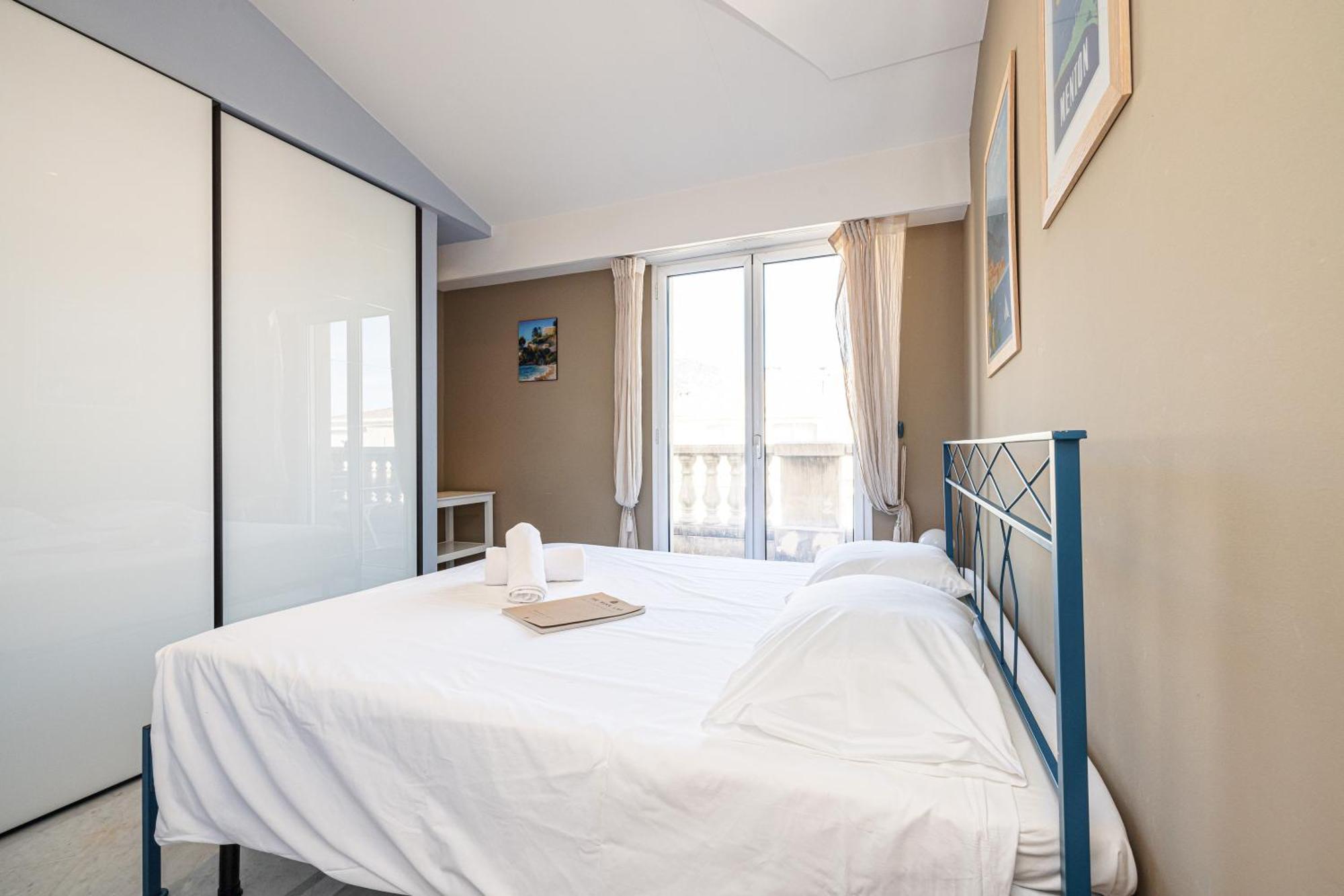 Victoria Bergamote Attic - Happy Rentals Menton Exteriör bild