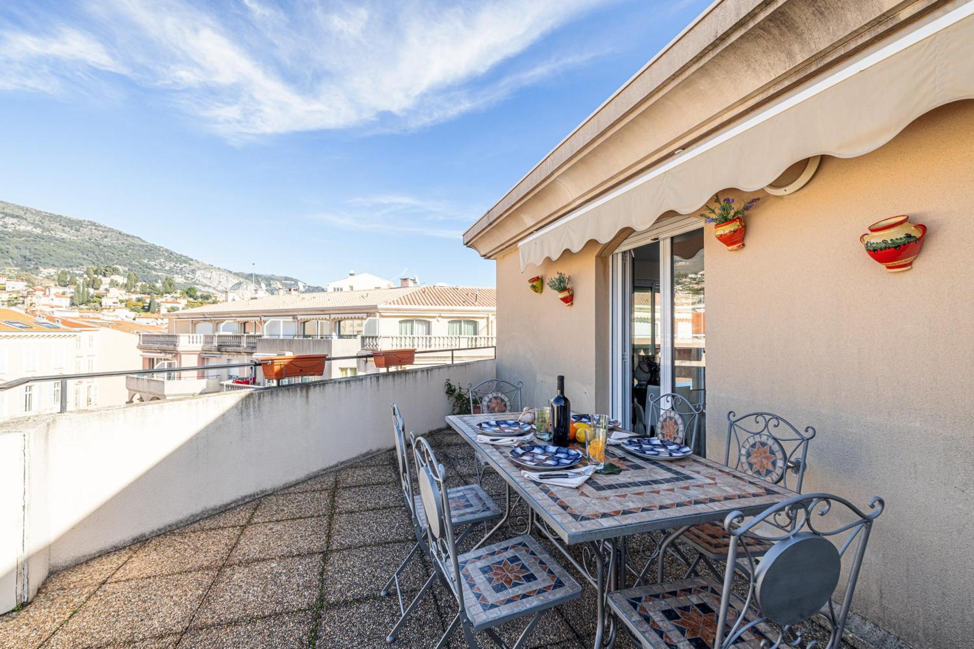 Victoria Bergamote Attic - Happy Rentals Menton Exteriör bild