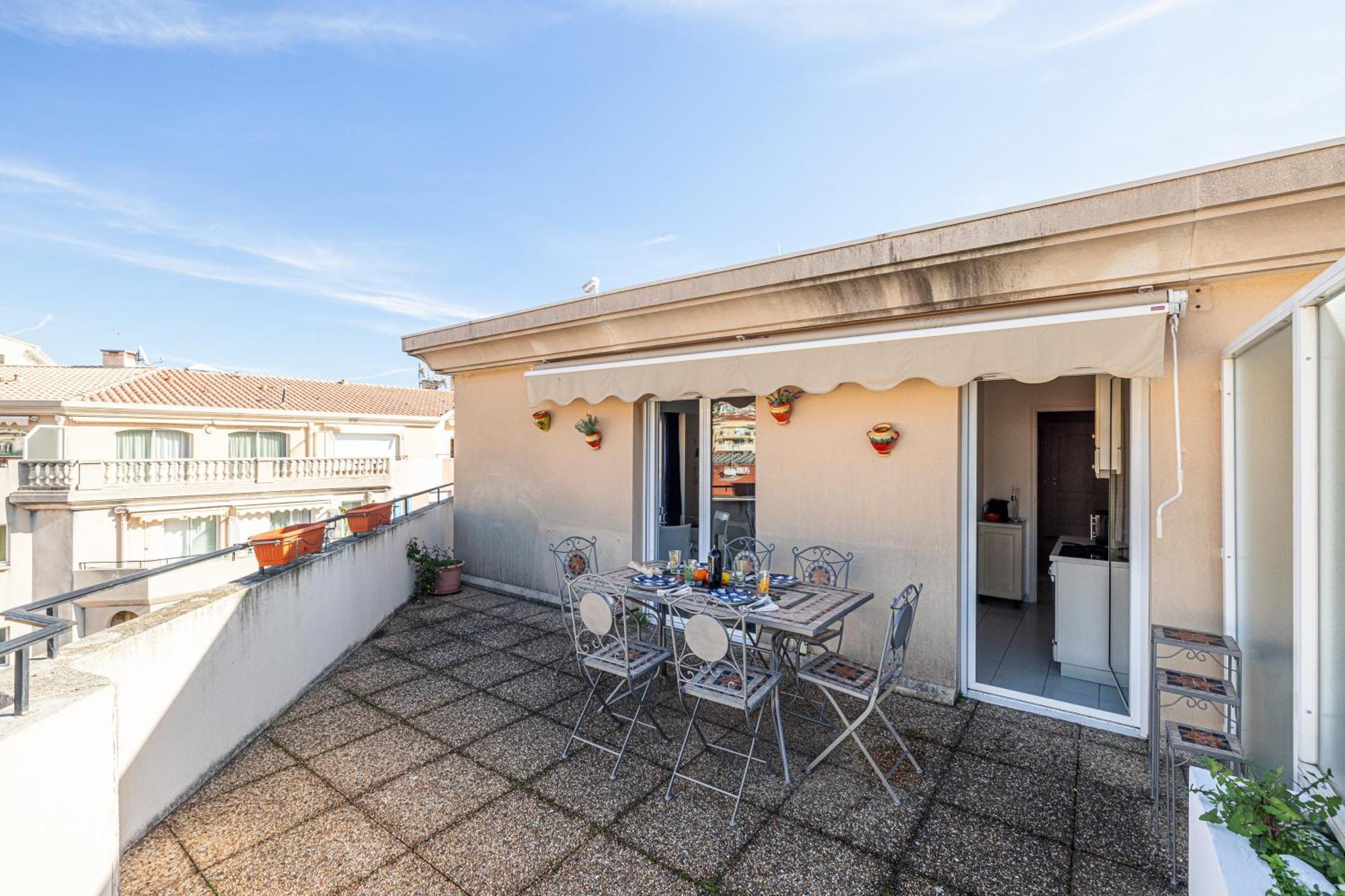Victoria Bergamote Attic - Happy Rentals Menton Exteriör bild