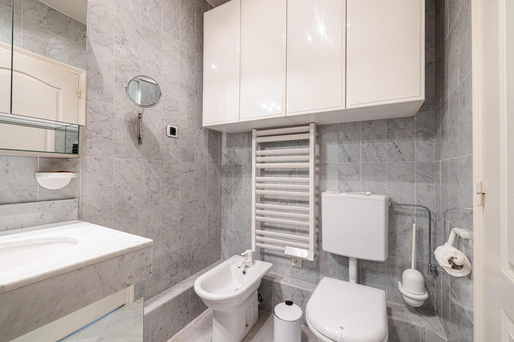 Victoria Bergamote Attic - Happy Rentals Menton Exteriör bild